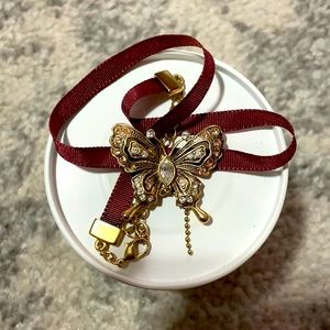 Butterfly Choker- NWOT